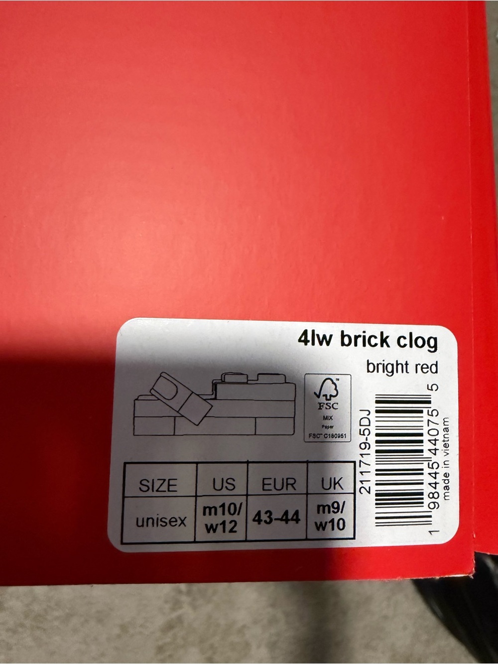 NEW LEGO x Crocs Red Brick Clogs Adult Shoes Unisex Men’s Size 10 Women’s 12 - Picture 4 of 4